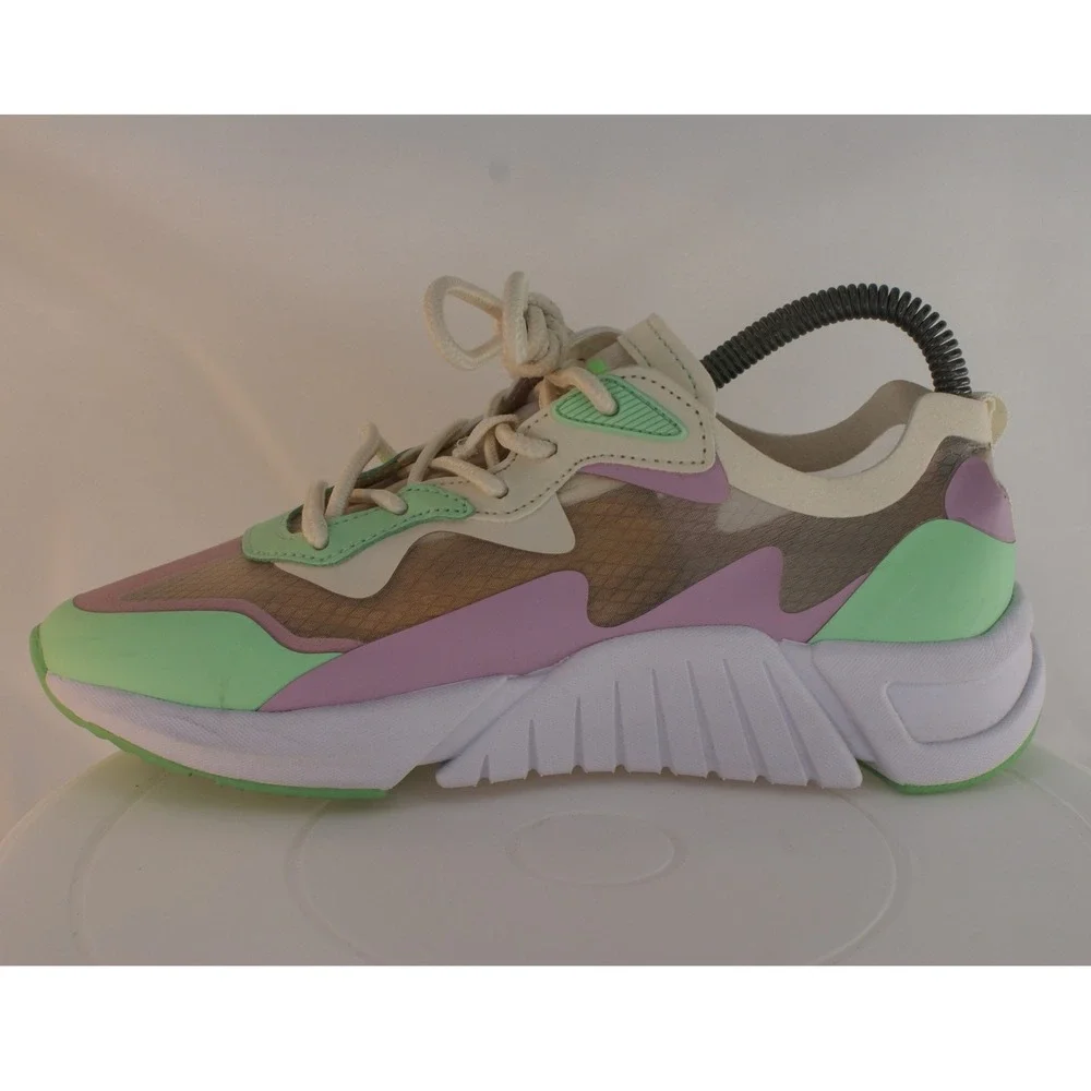 Fabletics Women Pastel Colorblock Mesh Chunky Sneakers Mint Lavender Tan